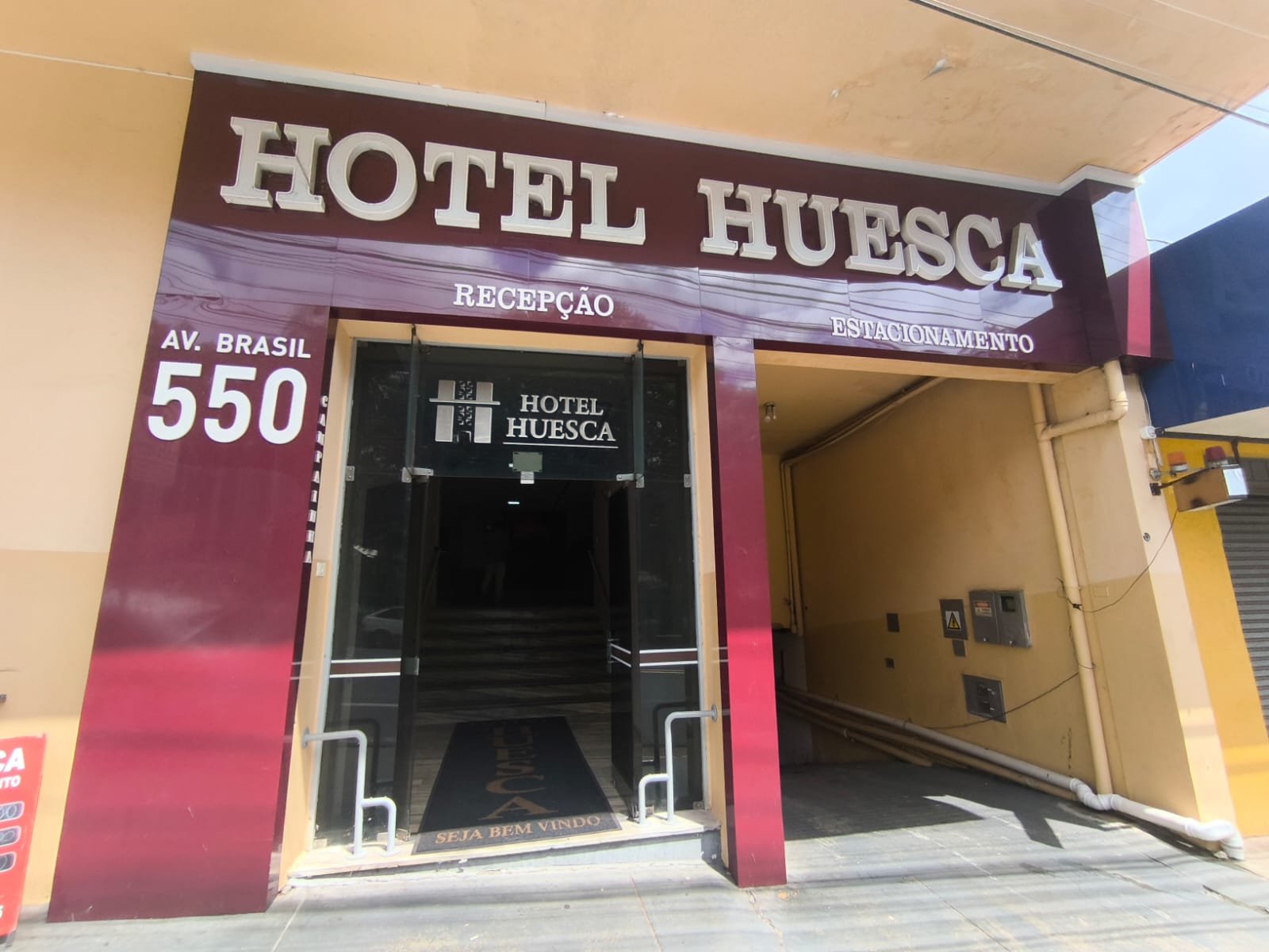 fachada do hotel